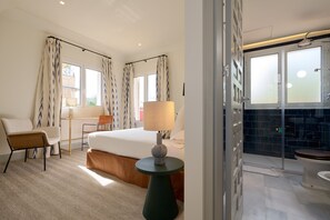 3 bedrooms, iron/ironing board, Internet, bed sheets - Elegant and bright apartment with 3 bedrooms and a large terrace (Sevilla)