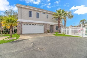 Exterior - 2185 Sanibel Court (Myrtle Beach)