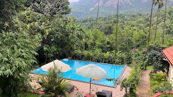 Piscina all'aperto