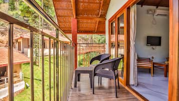 Luxury Cotttage | Terrace/patio