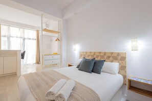 Bügeleisen/Bügelbrett, kostenloses WLAN, Bettwäsche