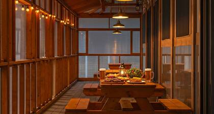 Gyeongju Gampo Byeolbit Hanok Pension