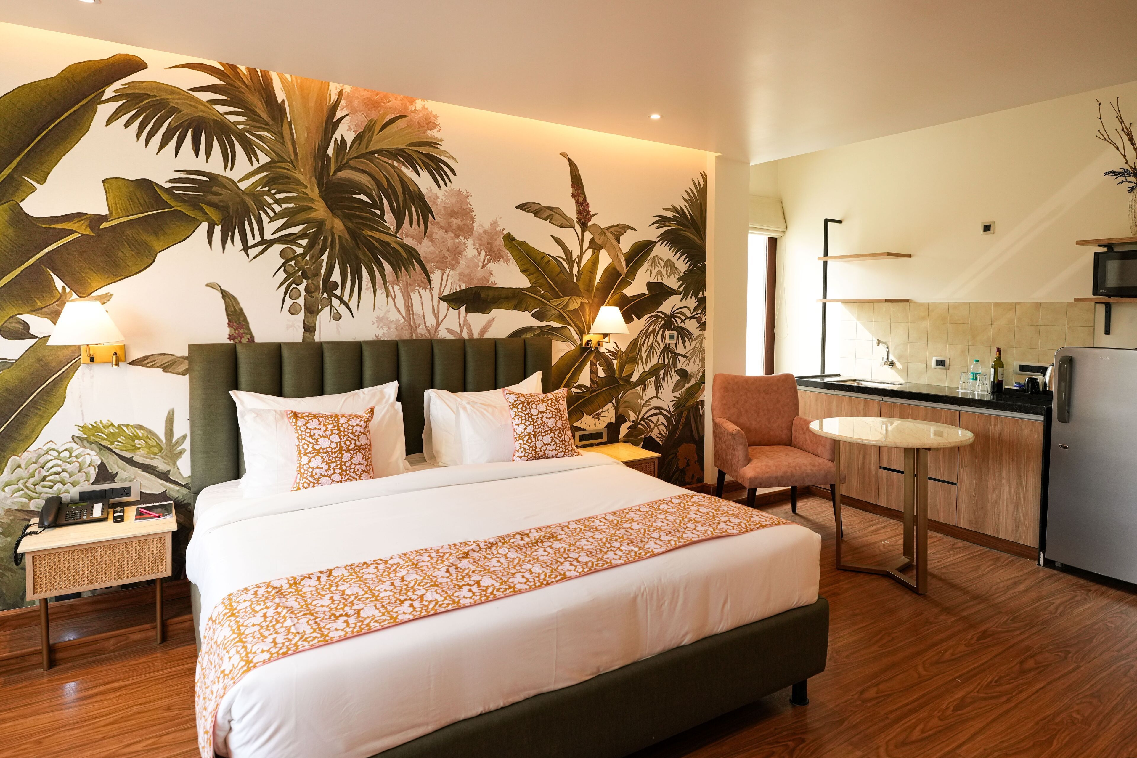 In-room safe, soundproofing, iron/ironing board, cribs (surcharge)