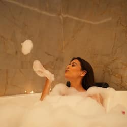 Couples treatment room(s), steam room, body treatments