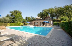 Pool - Amazing apartment in Gubbio with WiFi (Gubbio)