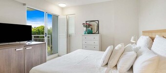 The Pool Resort Kingscliff - Studio Apt - Holiday Management Co.