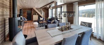 4 bedroom stunning home in Svingvoll