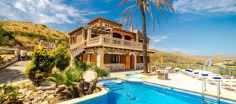 Ca Na Lluny, ecohouse with sea views
