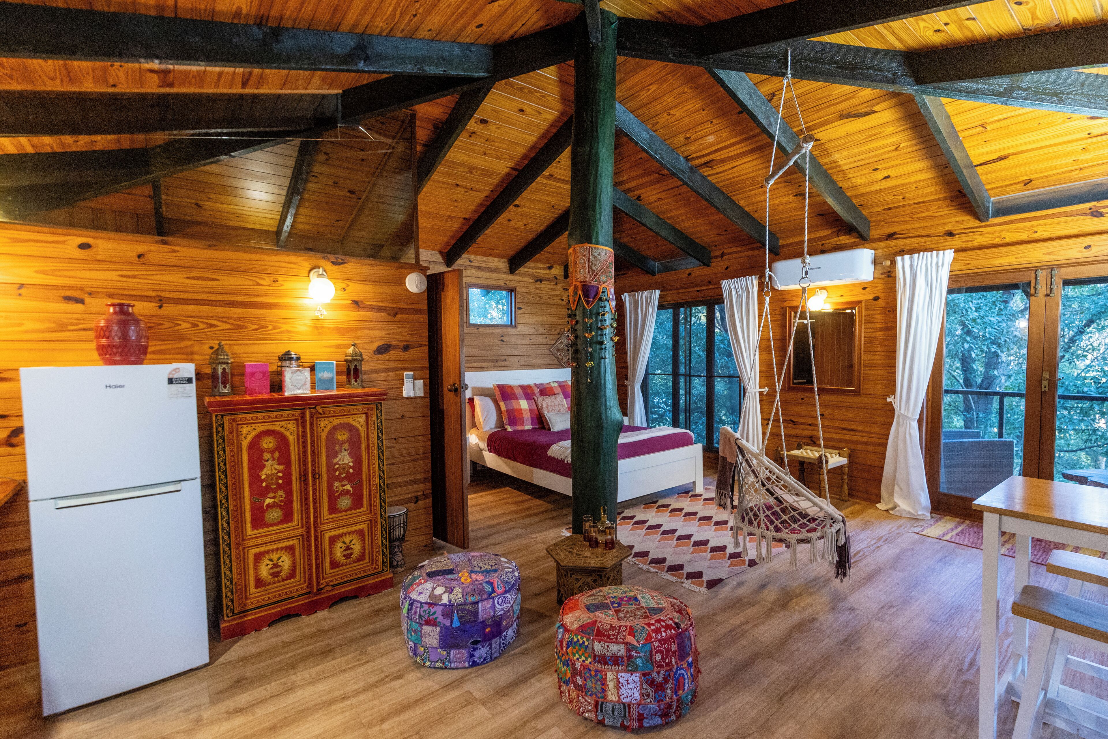 Lavender Cottage - Relax, Recharge and Rejuvenate | 1 bedroom, individually decorated, individually furnished, soundproofing