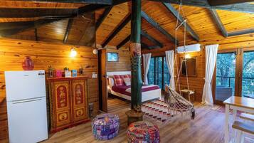 Lavender Cottage - Relax, Recharge and Rejuvenate | 1 bedroom, individually decorated, individually furnished, soundproofing