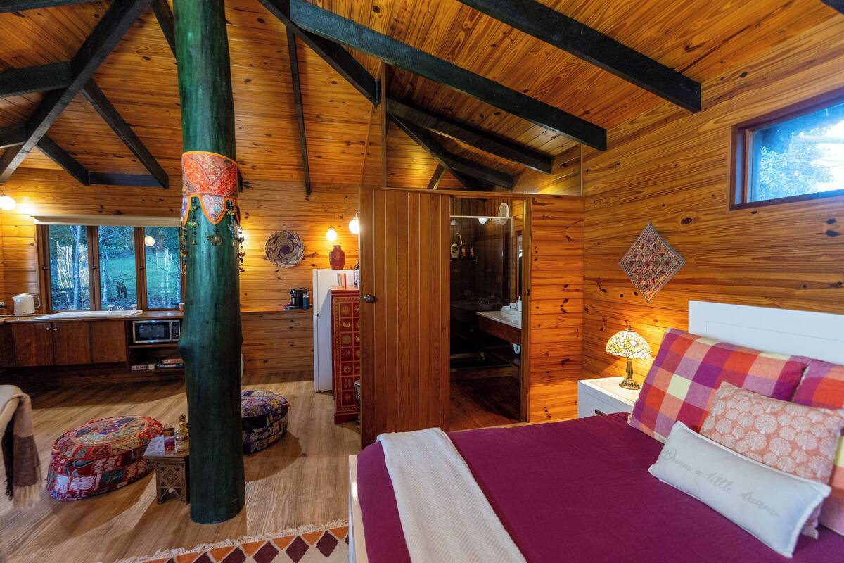 Lavender Cottage - Relax, Recharge and Rejuvenate | 1 habitación, insonorización, wifi gratis y decoración personalizada 