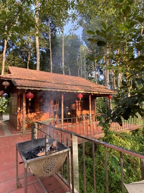 Family Bungalow | Premium bedding, down comforters, in-room safe, individually decorated - CÁT TIÊN RIVERSIDE hotel (Tan Phu)