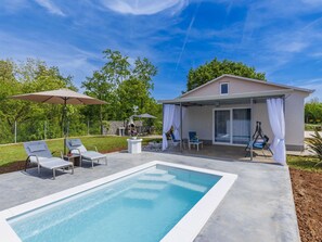 Beheizter Pool