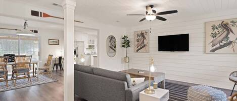 Smart TV, offices
