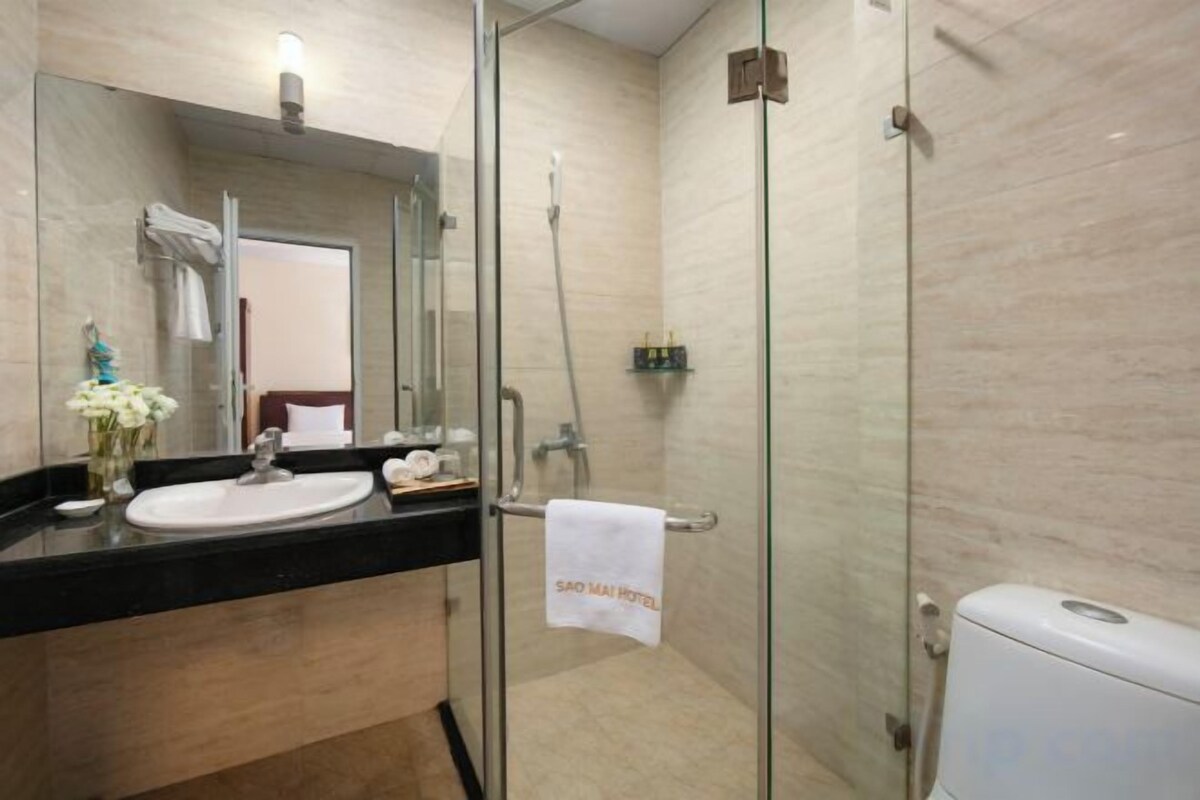 Bathroom | Slippers, towels