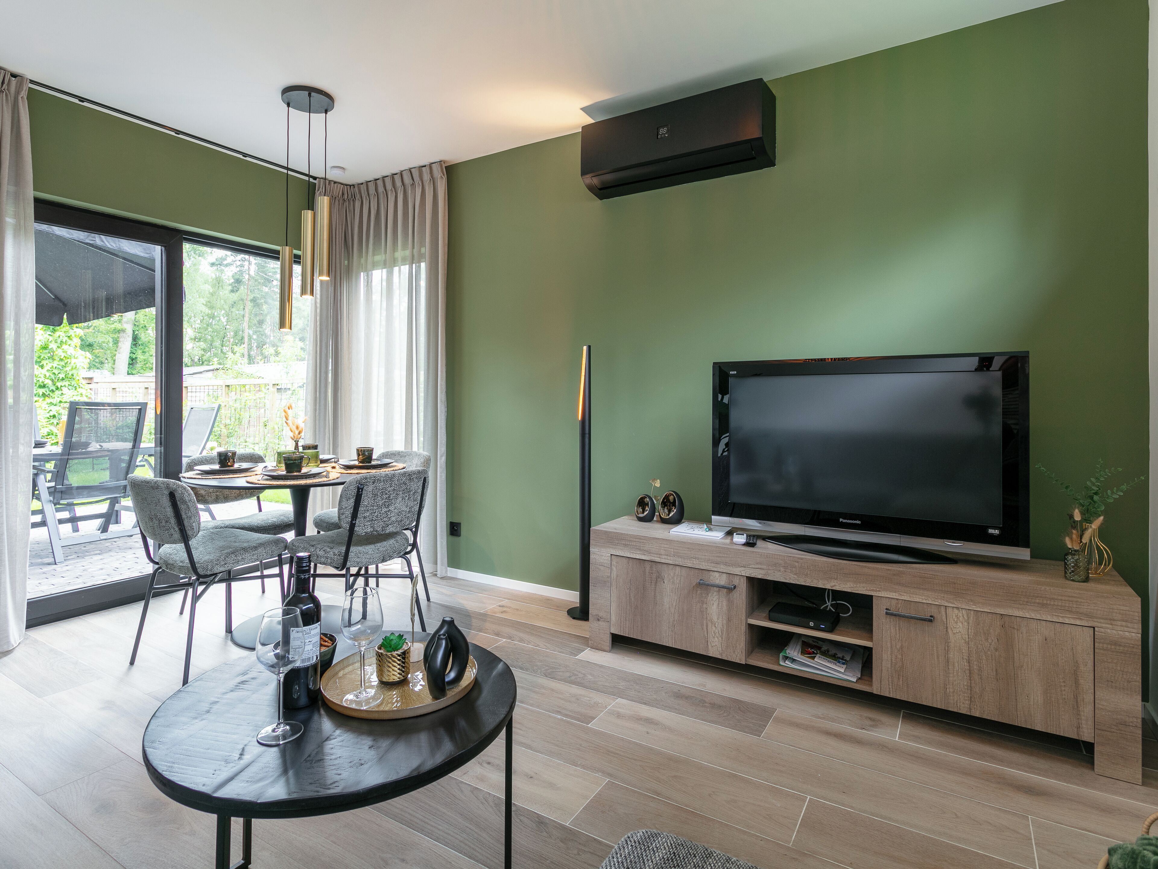 Modern Vakantiehuis Voor 4 Personen In De Bossen - Diepenbeek