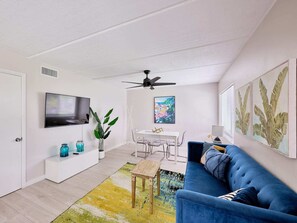 TV, offices - Elegant 2BR Haven by the Water (Riviera Beach)