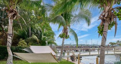 Elegant 2BR Haven by the Water