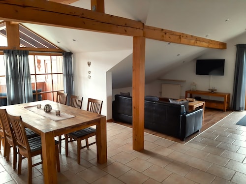 Ferienwohnung "Beim Schmied Straßkirchen" - in Vogtareuth, Nähe Chiemsee und Rosenheim