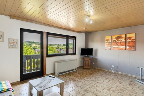 Apartment 'Ferienwohnung Wallisch' with Private Terrace, Private Garden and Wi-Fi