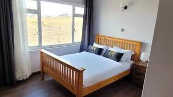 2 Schlafzimmer, Bügeleisen/Bügelbrett, WLAN, Bettwäsche