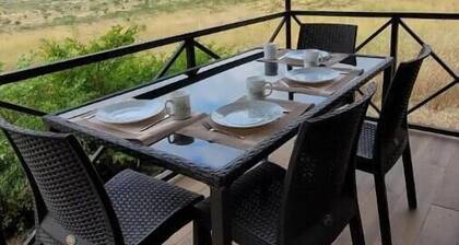 Rockview Cabin - Kajiado on a 200 acre farm