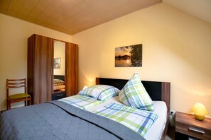 2 habitaciones, wifi gratis y ropa de cama 