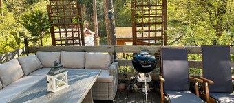 Holiday Home 'Strandhaus Am Haff' with Private Terrace, Shared Garden and Wi-Fi
