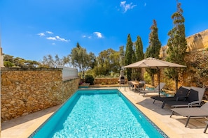 Familjehus - flera sovrum (Dionisia Gozitan Villa and Pool) | Pool