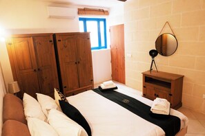 Family House, Multiple Bedrooms (Dionisia Gozitan Villa and Pool Gozo) | 4 bedrooms, bed sheets - Dionisia Gozitan Villa and Pool Gozo (Ghasri)