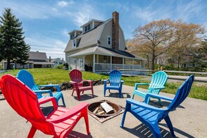 Terrace/patio - Beautiful Ocean Point Escape (Boothbay)