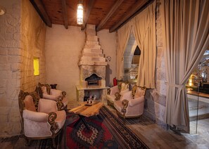 Decoración personalizada, sistema de insonorización y wifi gratis 