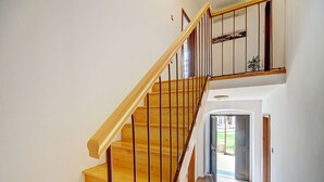 Interior - Apartment in Croatia near the Coast (Rakalj)