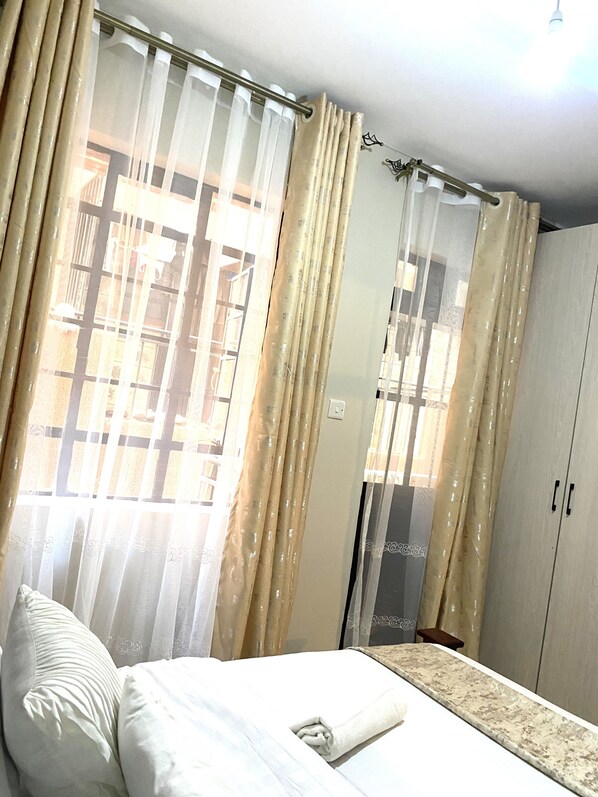 1 bedroom, iron/ironing board, WiFi, bed sheets - Best Furnished Apartments Westlands (Nairobi)