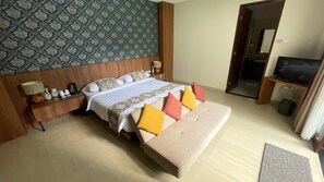 Soundproofing, free WiFi, bed sheets - Baliem Villa (Jimbaran)