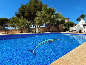 Pool - 'Casa Miramar' Benissa - Moraira. A private villa with sea views & private pool. (Benissa)