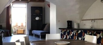 Maison de Village , Idéal Pour Profiter des Activités de Plein air ou Farniente!