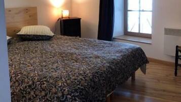 3 soveværelser, strygejern/strygebræt, weekendseng, gratis Wi-Fi