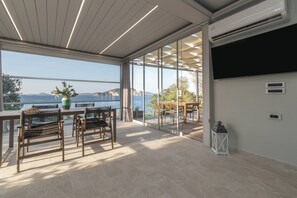 Dining - Beach Villa Cavo - with private sea access (Zakynthos)