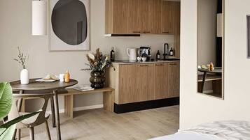 1 bedroom, iron/ironing board, travel crib, WiFi