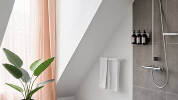 Dutxa i articles de tocador respectuosos amb el medi ambient