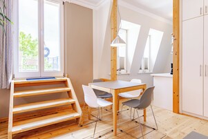 Apartamento Confort, 1 cama de matrimonio, no fumadores, balcón | Ropa de cama hipoalergénica, wifi gratis, ropa de cama