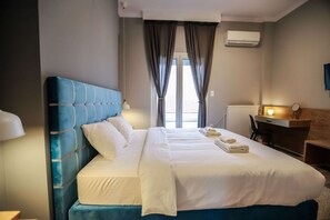 2 Schlafzimmer, Schreibtisch, Bügeleisen/Bügelbrett, WLAN