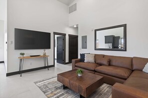 TV, offices - Vizcaya #2 - Moab's Newest Luxury Rental (Hot Tub) (Moab)