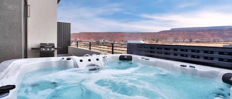 Idromassaggio all'aperto