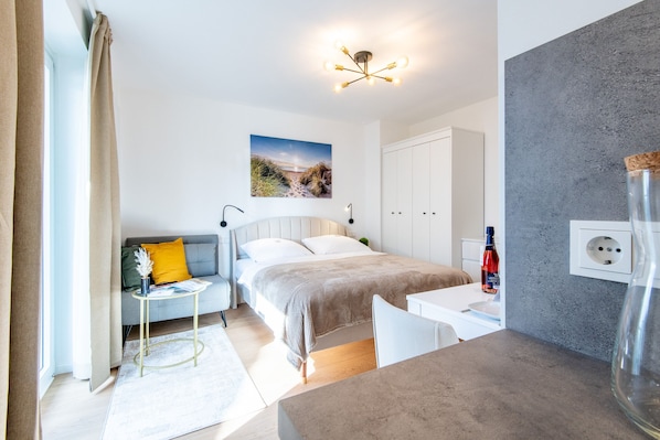 Iron/ironing board, free WiFi, bed sheets - Strandnah. Modern. City (Sylt)