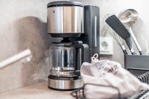 Coffee and/or coffee maker - Strandnah. Modern. City (Sylt)