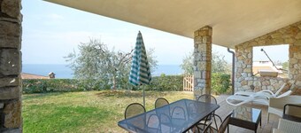 ApartmentsGarda - Canevini Residence - 3B