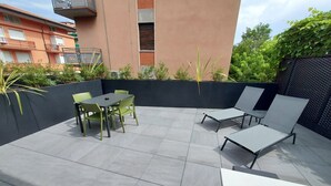 Unclassified image, 5 of 8, button - ApartmentsGarda - Residenza Garda Deluxe - A4 (Garda)