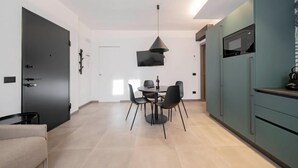 Unclassified image, 3 of 8, button - ApartmentsGarda - Residenza Garda Deluxe - A4 (Garda)